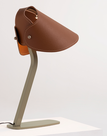 Luminária Heste de mesa - Image 2